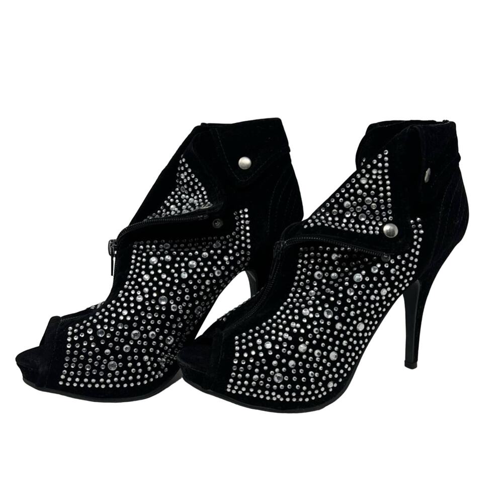 MARIACHI MANI-Women’s Size 7.5 Black Velvet Shoe With Rhinestones